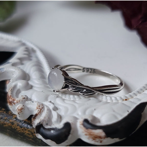 Moonstone Leaf Ring - Sterling Silver Ring