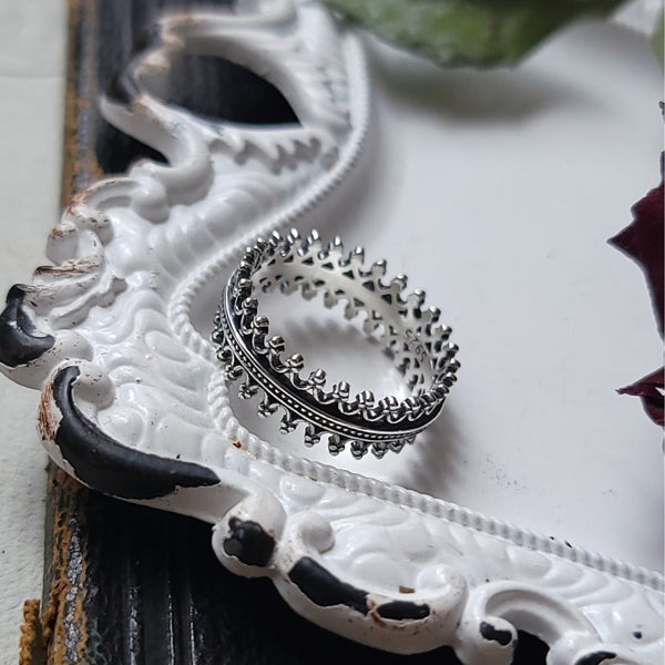 Royal - Sterling Silver Crown Ring