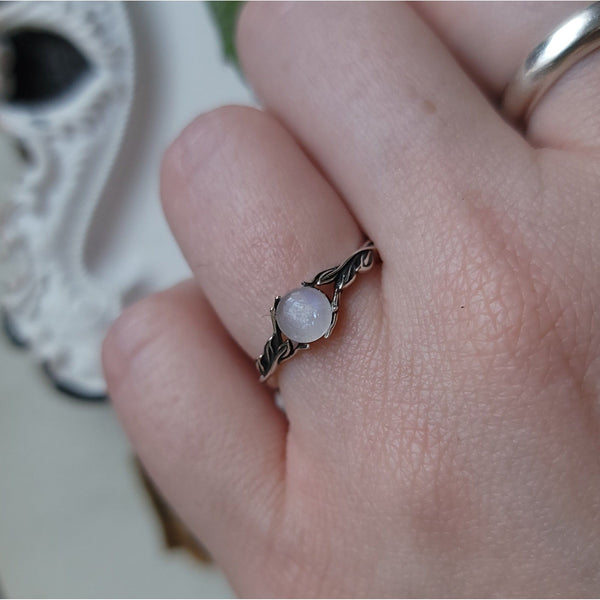 Moonstone Leaf Ring - Sterling Silver Ring