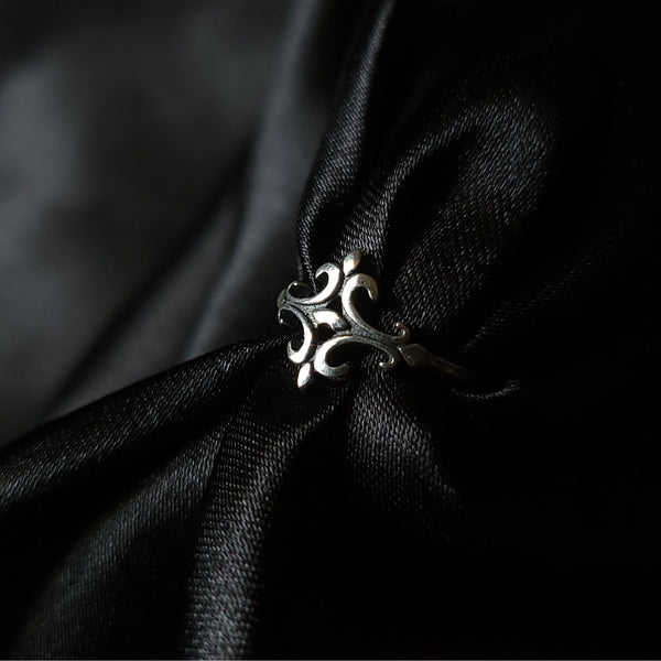 Gothic Cross Ring - Sterling Silver Ring