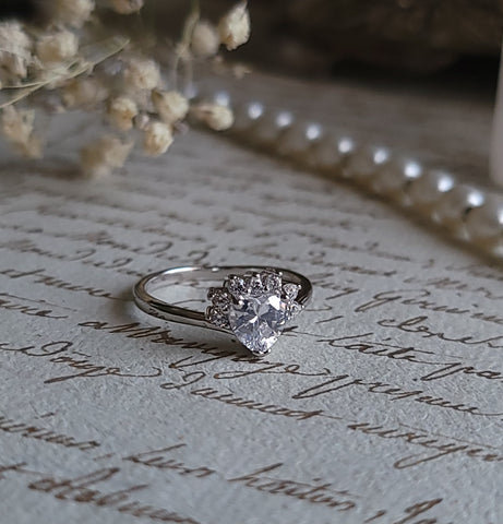 Queen of Hearts Heart Ring CZ - Sterling Silver Ring – Queen of