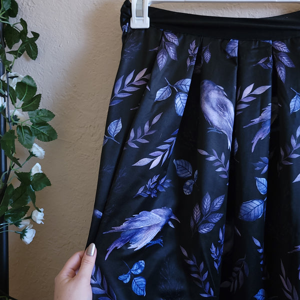 Crow Garden Pleated Long Skirt